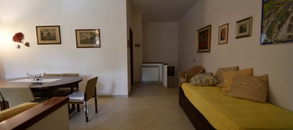 5 rooms Apartment in San Vincenzo, Italy No. 48401 12