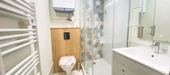 Квартира с 1 спальней в Виши, Франция № 197993 2