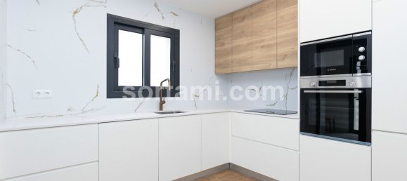 3 bedrooms House in Loule, Portugal No. 135202 4