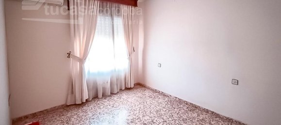 4 غرف نوم شقة في Cordoba, Spain رقم 157878 3