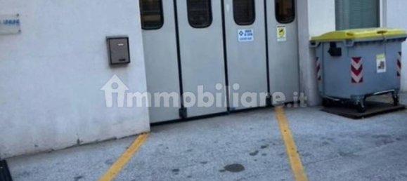 1 room Commercial property in Trento, Italy No. 323801 4