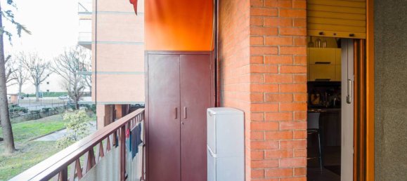 2 bedrooms Apartment in Turin, Italy No. 310380 4