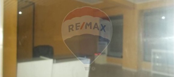 35m² Commercial property in Viseu, Portugal No. 45304 7