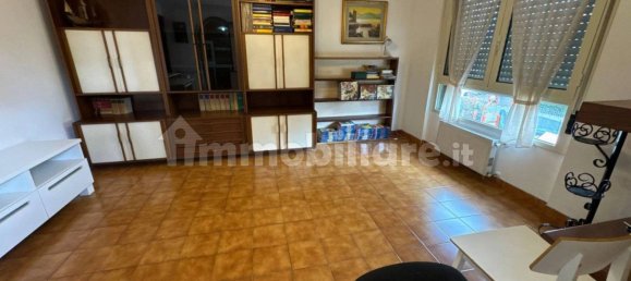 3 Schlafzimmer Wohnung in Anguillara Sabazia, Italy, Nr. 312847 6
