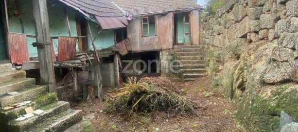 4 bedrooms House in Rebordosa, Portugal No. 14401 10