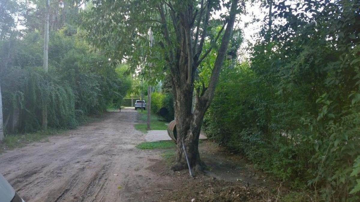 Terrain à Escobar, Argentina No. 31451