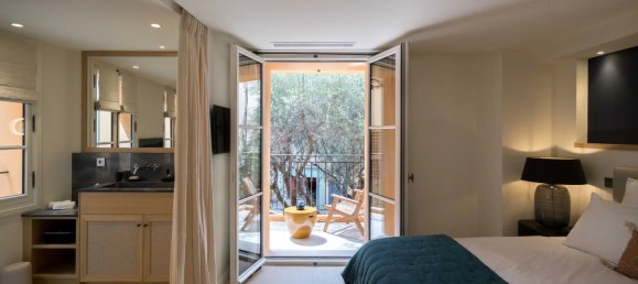 2 bedrooms Commercial property in Saint-Tropez, France No. 38241 15