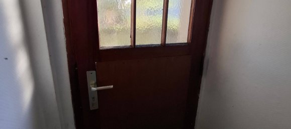 159m² Building in Essen, Germany No. 9079 58