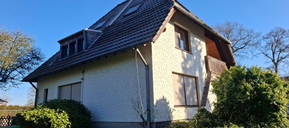 159m² Building in Essen, Germany No. 9079 76