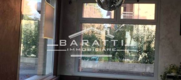 4-Zimmer Gewerbliche Immobilie in Reggio Emilia, Italy, Nr. 229647 3