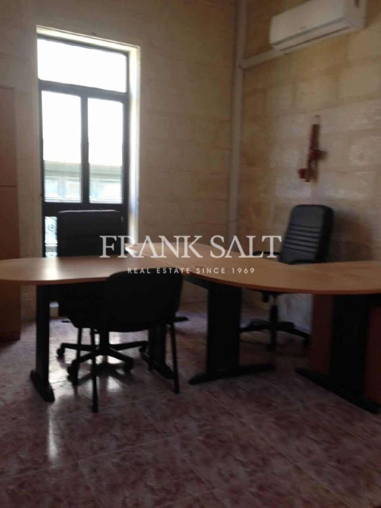 Bureau à Birgu, Malta 25m² No. 12603