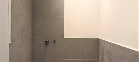 2 rooms Apartment in Vienna, Austria No. 122796 16