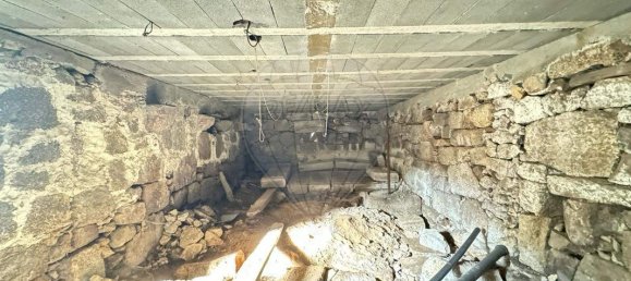 4 bedrooms House in Rebordosa, Portugal No. 25115 18