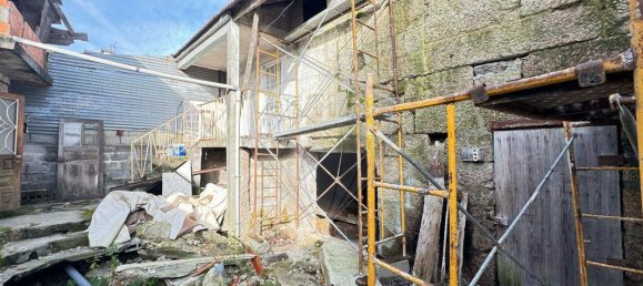 4 bedrooms House in Rebordosa, Portugal No. 25115 17