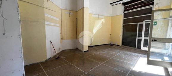 Коммерческая недвижимость 40м² в Генуя, Италия № 353329 12