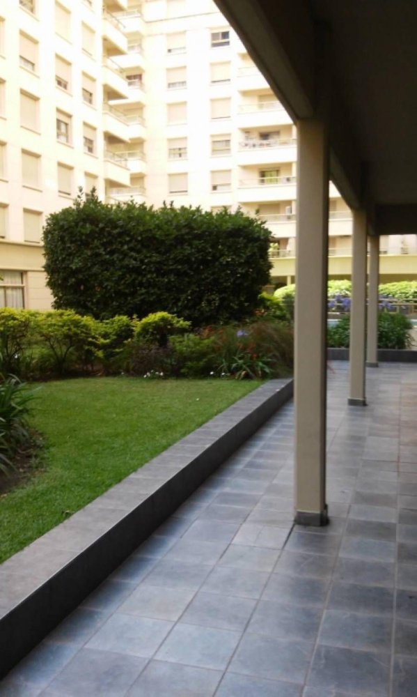 Apartamento de 2 dormitorios en Buenos Aires, Argentina No. 87025