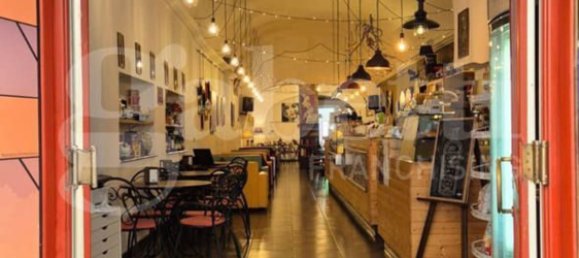 Gewerbliche Immobilie in Torre Annunziata, Italy 200m², Nr. 342647 3