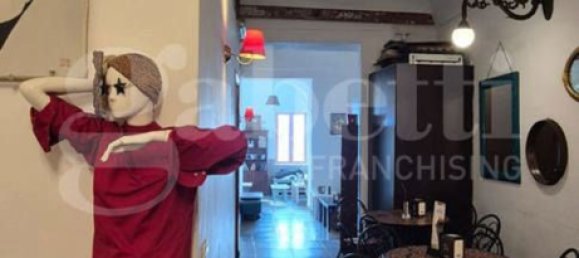 Gewerbliche Immobilie in Torre Annunziata, Italy 200m², Nr. 342647 18