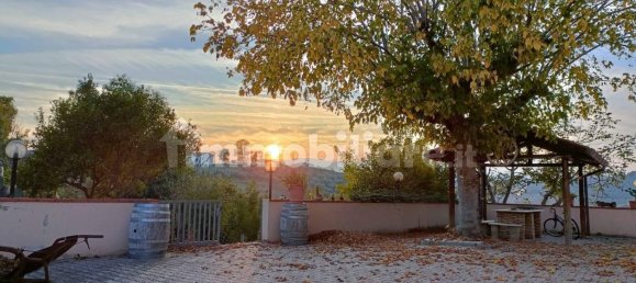 4 غرف نوم منزل في Pianella, Italy رقم 250966 2