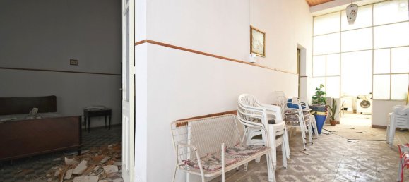 4 rooms House in Cagliari, Italy No. 278400 2