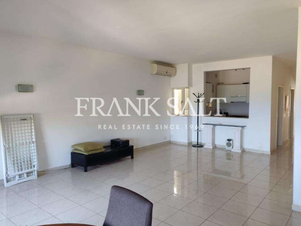 Duplex independente T3 em Swieqi, Malta N.º 3280