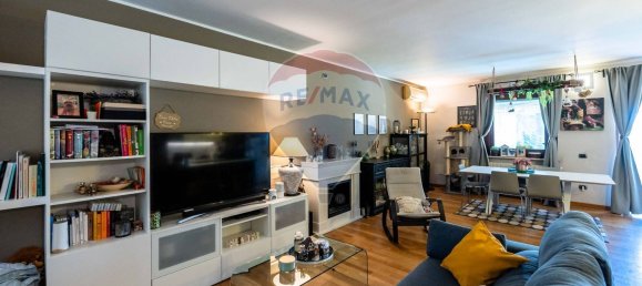 3 rooms Apartment in Villongo, Italy No. 316109 12