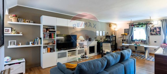 3 rooms Apartment in Villongo, Italy No. 316109 7