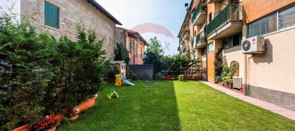 3 rooms Apartment in Villongo, Italy No. 316109 5