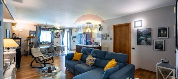 3 rooms Apartment in Villongo, Italy No. 316109 8