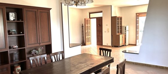 3 Schlafzimmer Wohnung in Sonnino, Italy, Nr. 210057 4