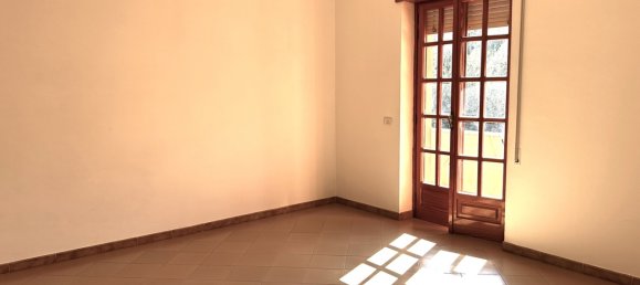 3 Schlafzimmer Wohnung in Sonnino, Italy, Nr. 210057 7