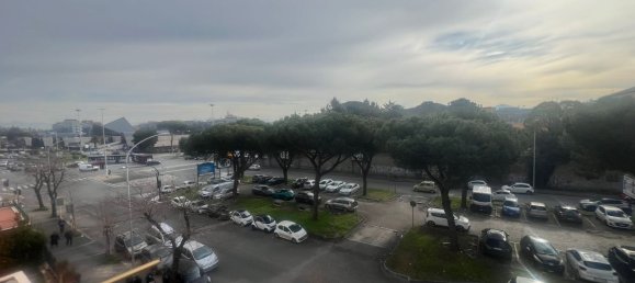 Квартира с 3 комнатами в Рим, Италия № 28393 5