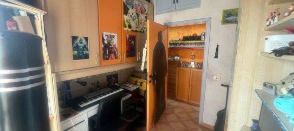 Квартира с 3 комнатами в Рим, Италия № 28393 20