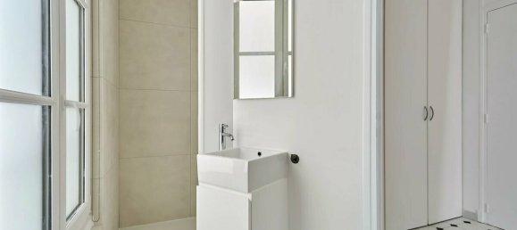 3 bedrooms Apartment in Paris, France No. 150998 37