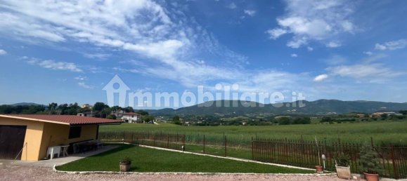 2 غرف نوم فيلا في Spoleto, Italy رقم 60985 3