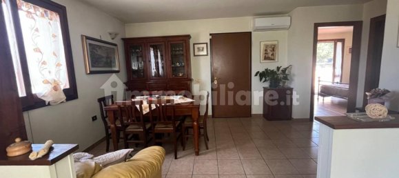 2 غرف نوم فيلا في Spoleto, Italy رقم 60985 13