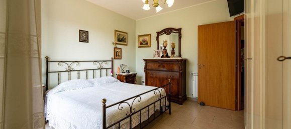 3-Zimmer Wohnung in Valverde, Italy, Nr. 293271 20