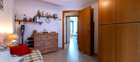 3-Zimmer Wohnung in Valverde, Italy, Nr. 293271 26
