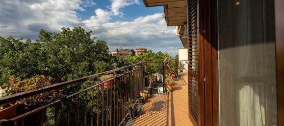 3-Zimmer Wohnung in Valverde, Italy, Nr. 293271 6