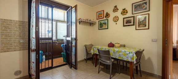 3-Zimmer Wohnung in Valverde, Italy, Nr. 293271 13