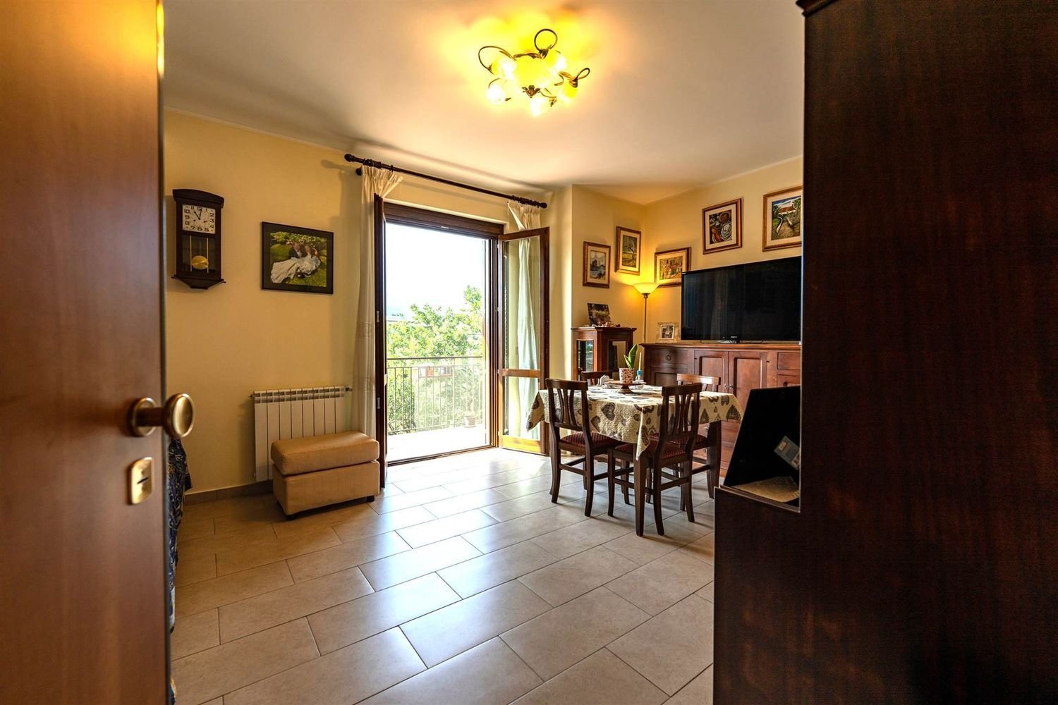 3-Zimmer Wohnung in Valverde, Italy, Nr. 293271