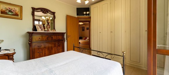 3-Zimmer Wohnung in Valverde, Italy, Nr. 293271 21