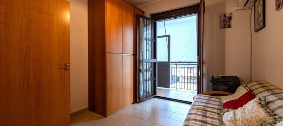 3-Zimmer Wohnung in Valverde, Italy, Nr. 293271 25