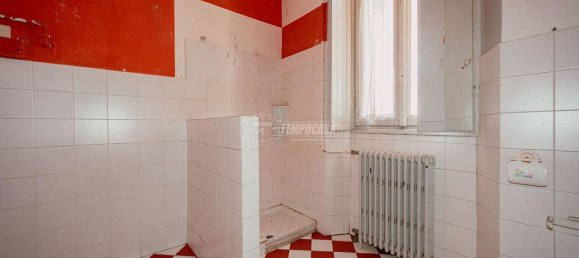 5 rooms House in Mortara, Italy No. 139660 19