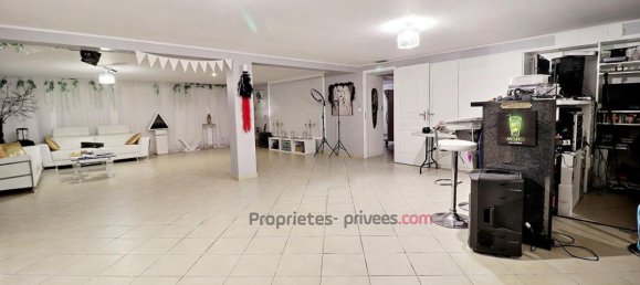 5 bedrooms House in Sainte-Genevieve-des-Bois, France No. 308876 13