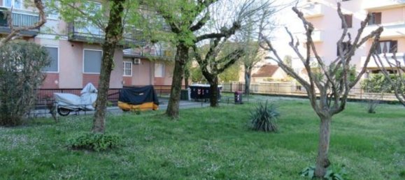 Квартира с 3 комнатами в Польяно Миланезе, Италия № 118941 5