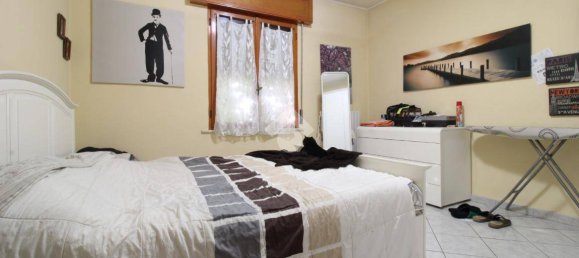 8 bedrooms Villa in Sassuolo, Italy No. 144642 5