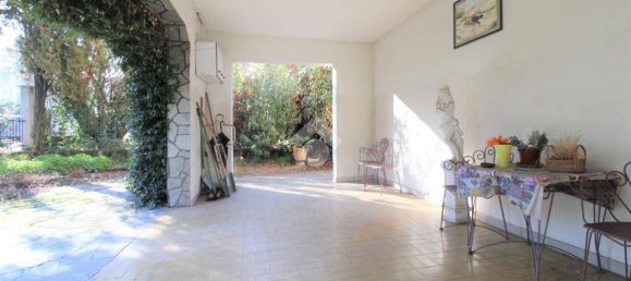 8 bedrooms Villa in Sassuolo, Italy No. 144642 4