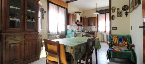 8 bedrooms Villa in Sassuolo, Italy No. 144642 12