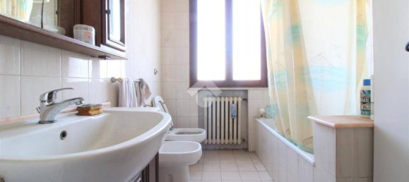 8 bedrooms Villa in Sassuolo, Italy No. 144642 24